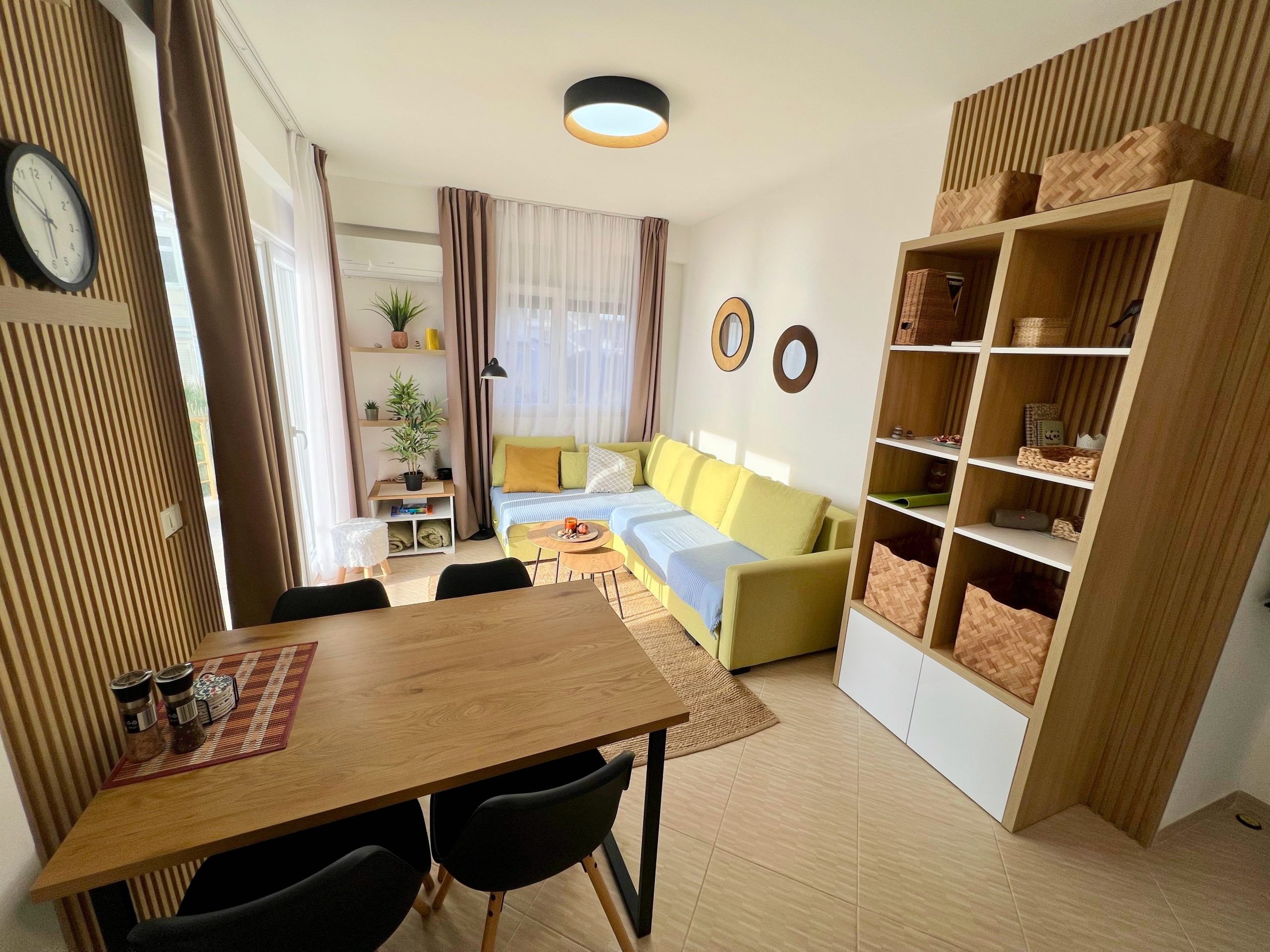 sun-holiday-albania-obyvaciprostor